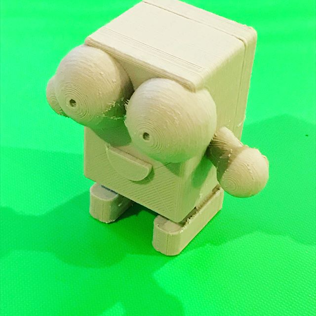 #3Dプリンター で、オリジナルキャラクターとロータス（蓮）のランプシェード？を出力されました。自分で考えたモノが、立体になるっておもしろいですよね〜。 #マイスタ加古川 #加古川 #寺家町 - Instagram投稿