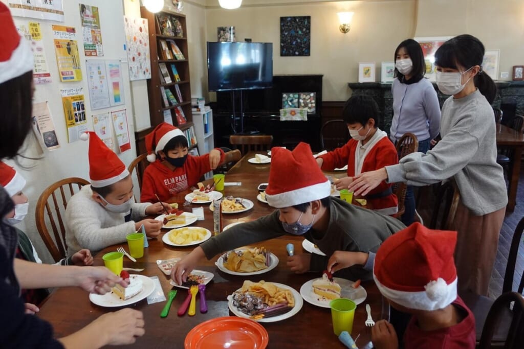 ご近所さん、小学校のお友達で貸切のクリスマスパーティー 兵庫県加古川市